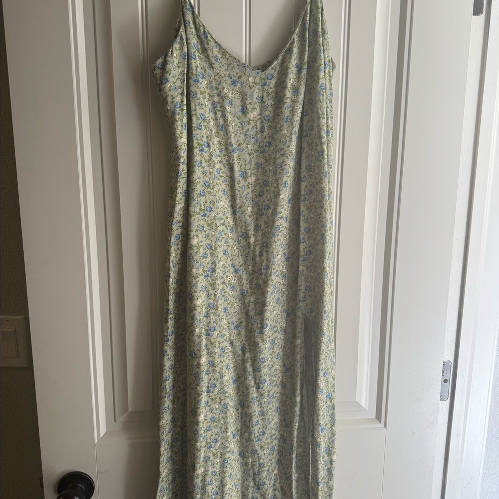 Reformation dress - size 6! Worn once. Great dress